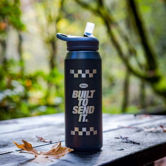 Bell + Camelbak Horizon Vacuum Bottle Details