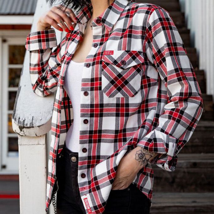 Women's Bell + Dixxon Long Sleeve Flannel Shirt Details