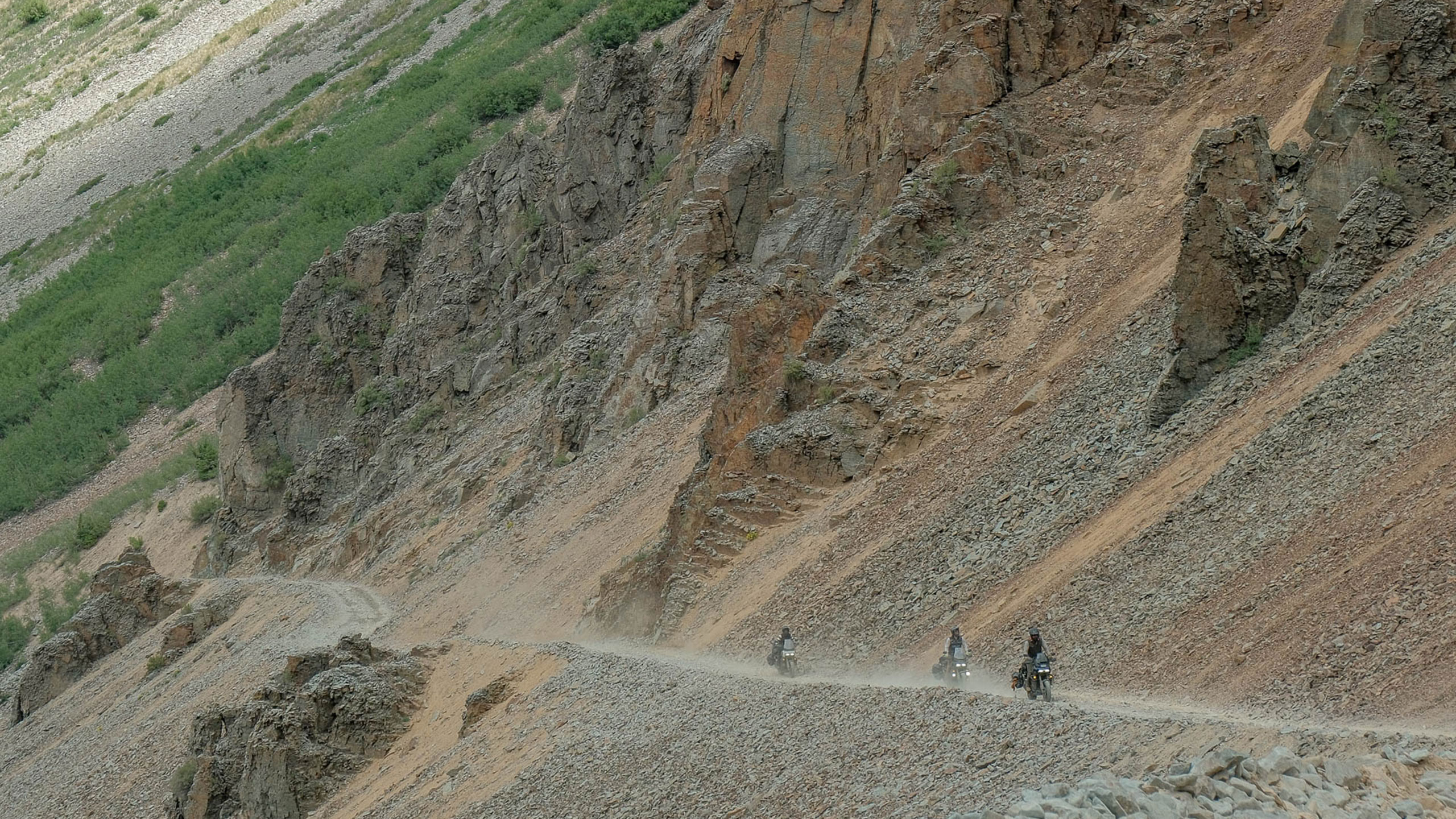 Jake Hindes riding Pan America on trail